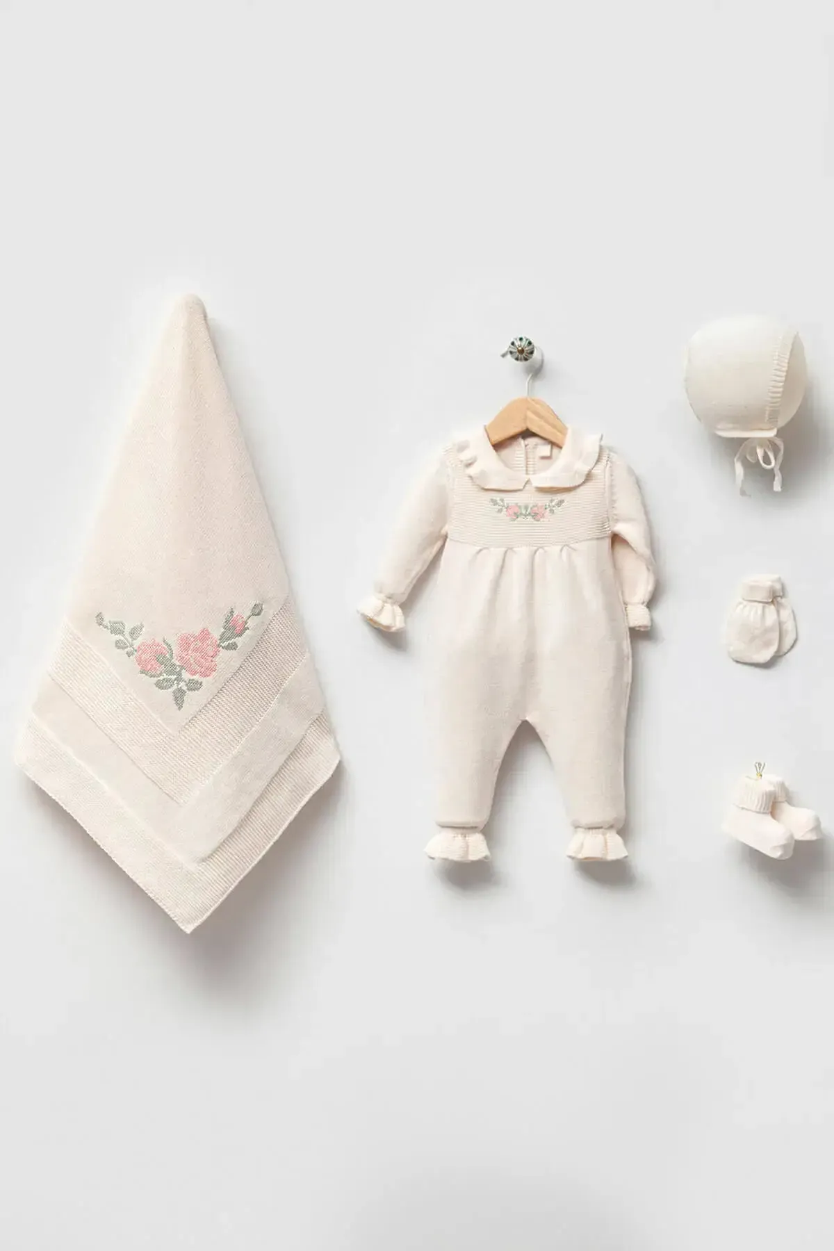 Alicia Cream Newborn Knitwear Coming Home Set (5 Pcs)