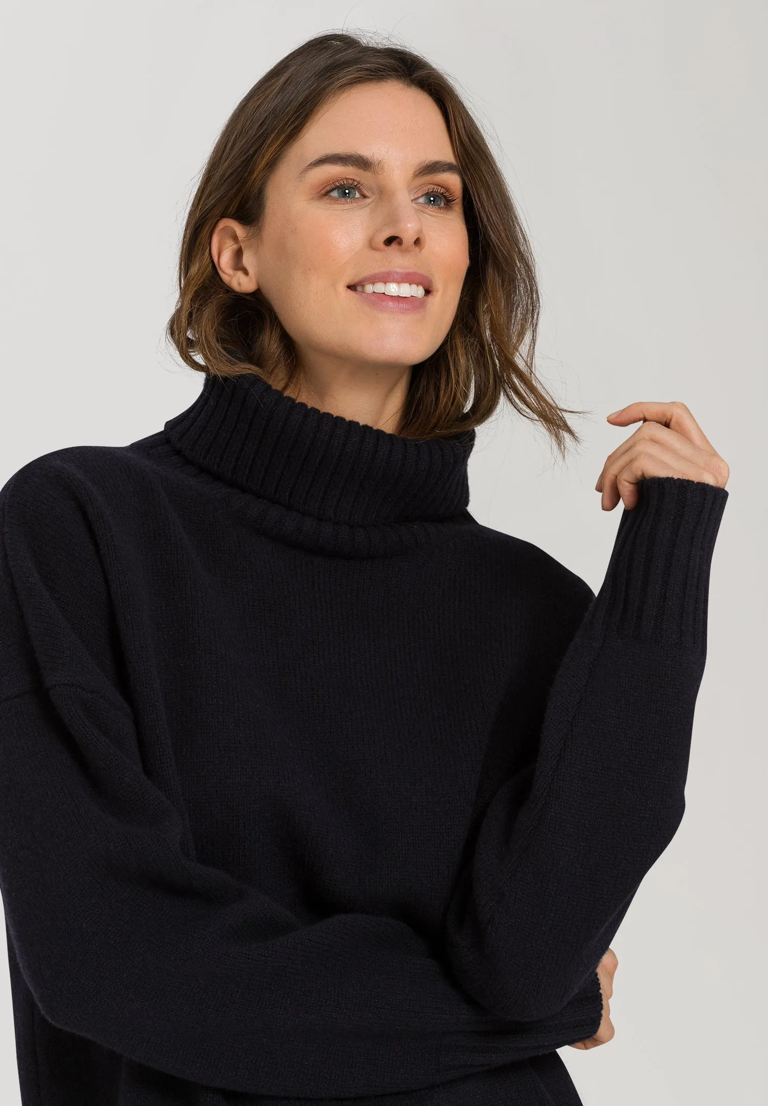 Knits Oversized Wool Turtleneck | Deep Navy 78699-2601