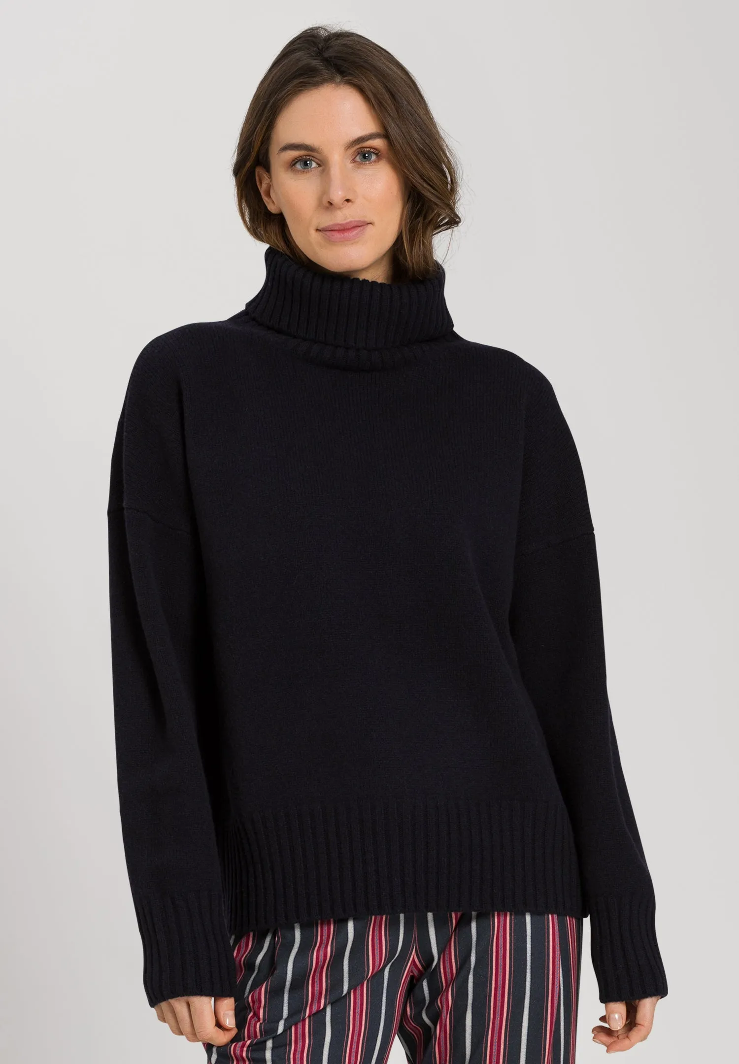 Knits Oversized Wool Turtleneck | Deep Navy 78699-2601