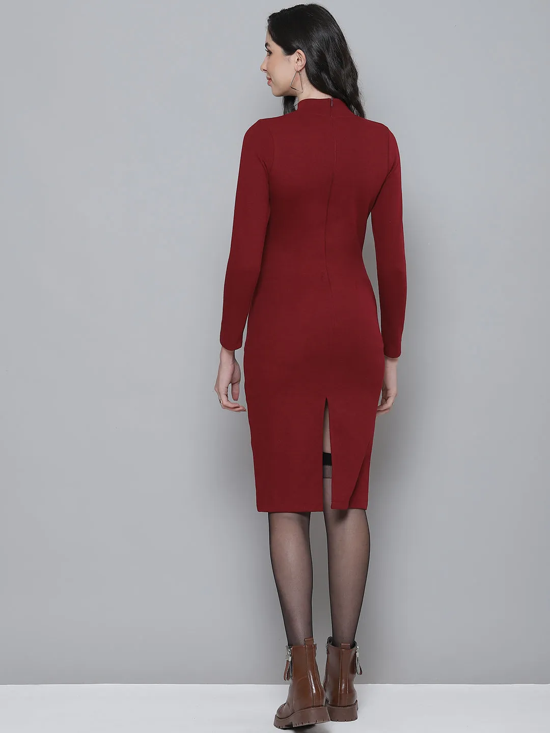 Maroon Rib Turtle Neck Zipped Bodycon Dress